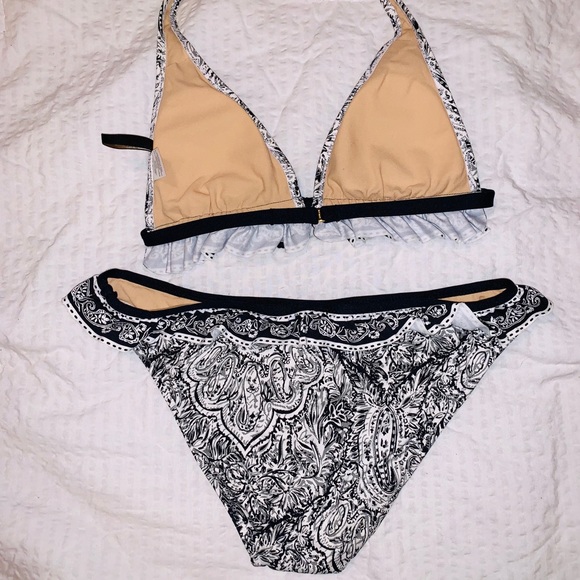 SOLD! BCBG Bikini! - Picture 3 of 8